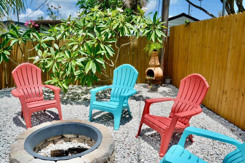 Tropical Retreat Near Beaches, Cruise Terminals Merritt Island Екстериор снимка